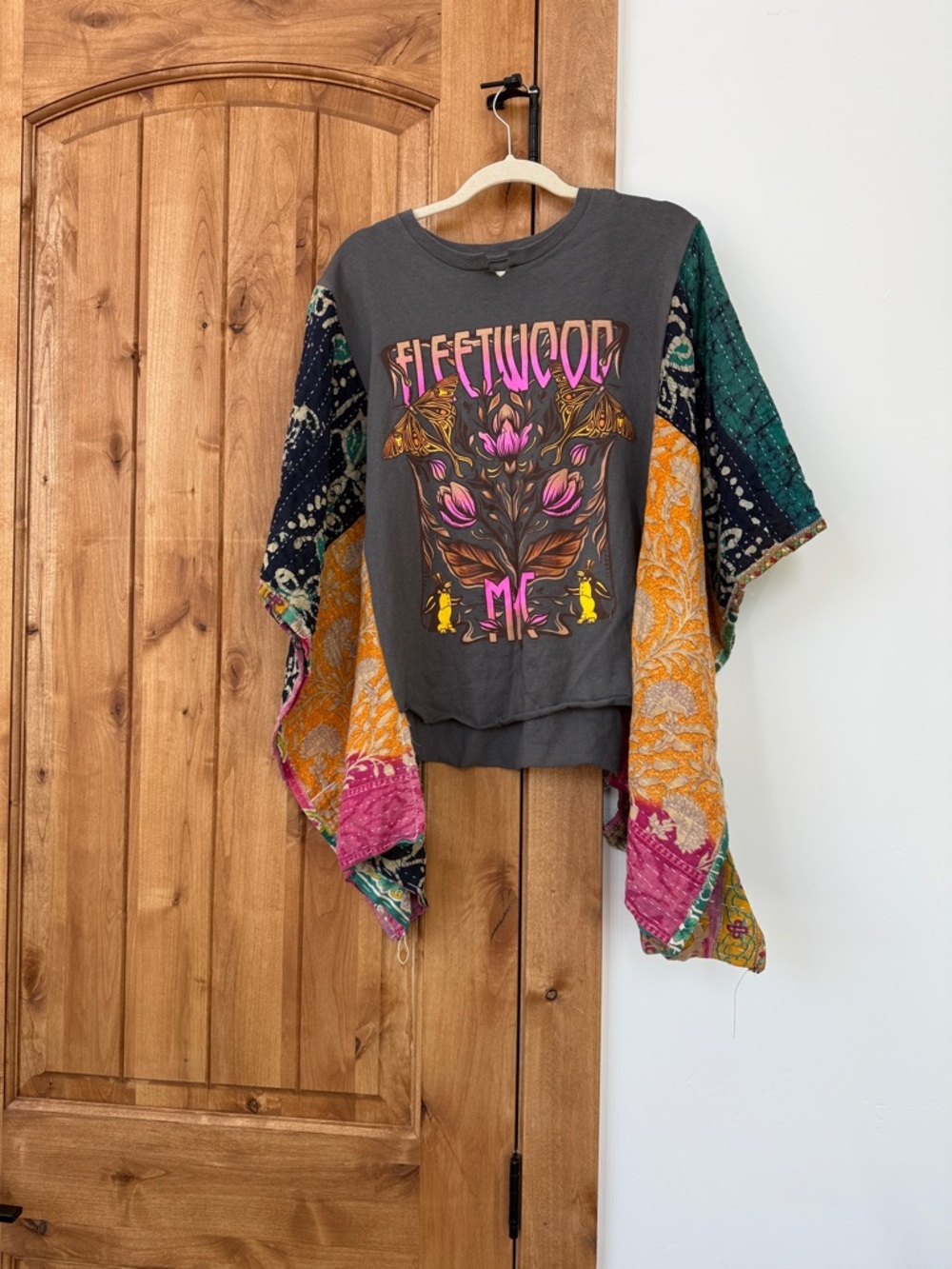 Boho graphic T with huge bell sleeves